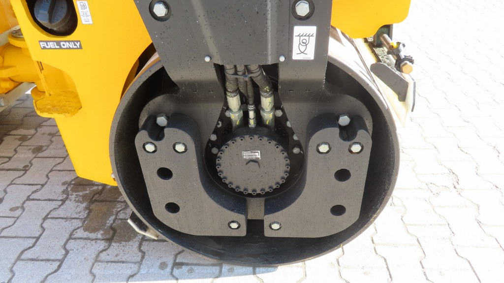 Apisonadora de asfalto JCB CT430-140: foto 12