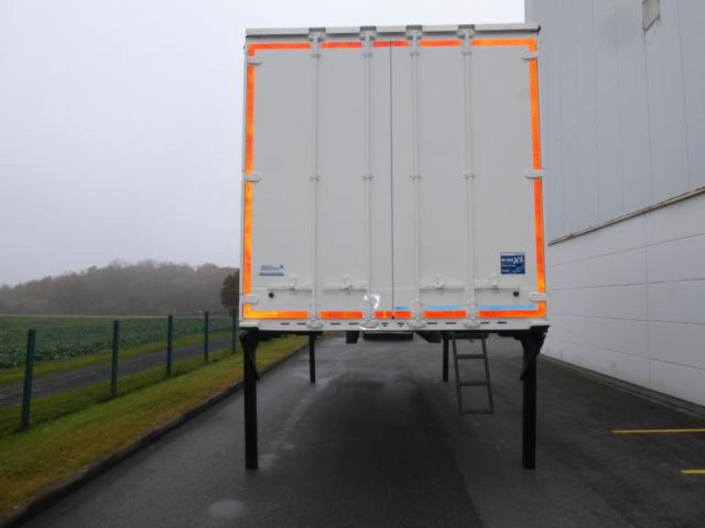 Krone Heck mit Portaltüren - Toldo carrocería: foto 4 Krone Heck mit Portaltüren - Toldo carrocería: foto 4