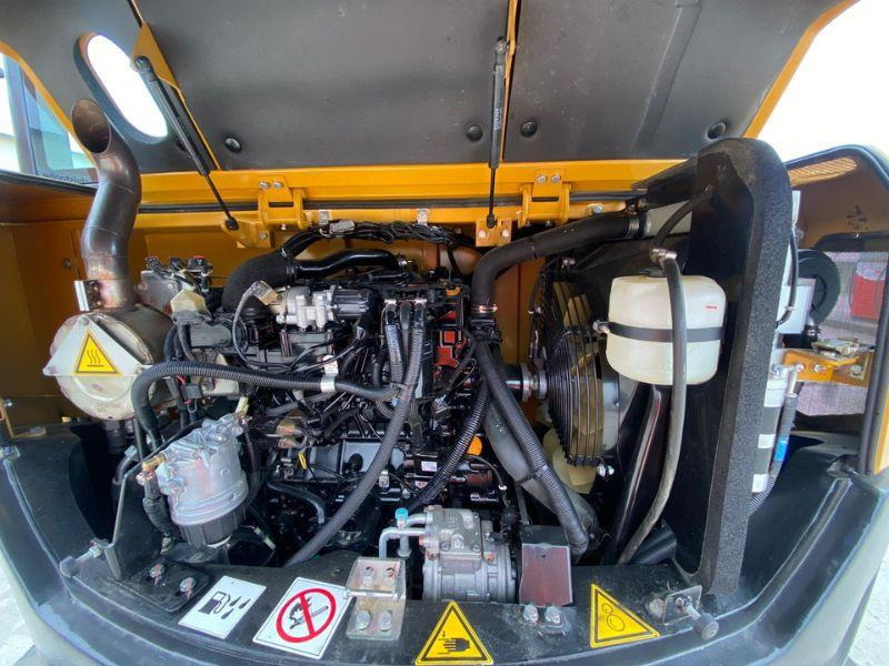 Sany SY80U - Excavadora de cadenas: foto 4 Sany SY80U - Excavadora de cadenas: foto 4