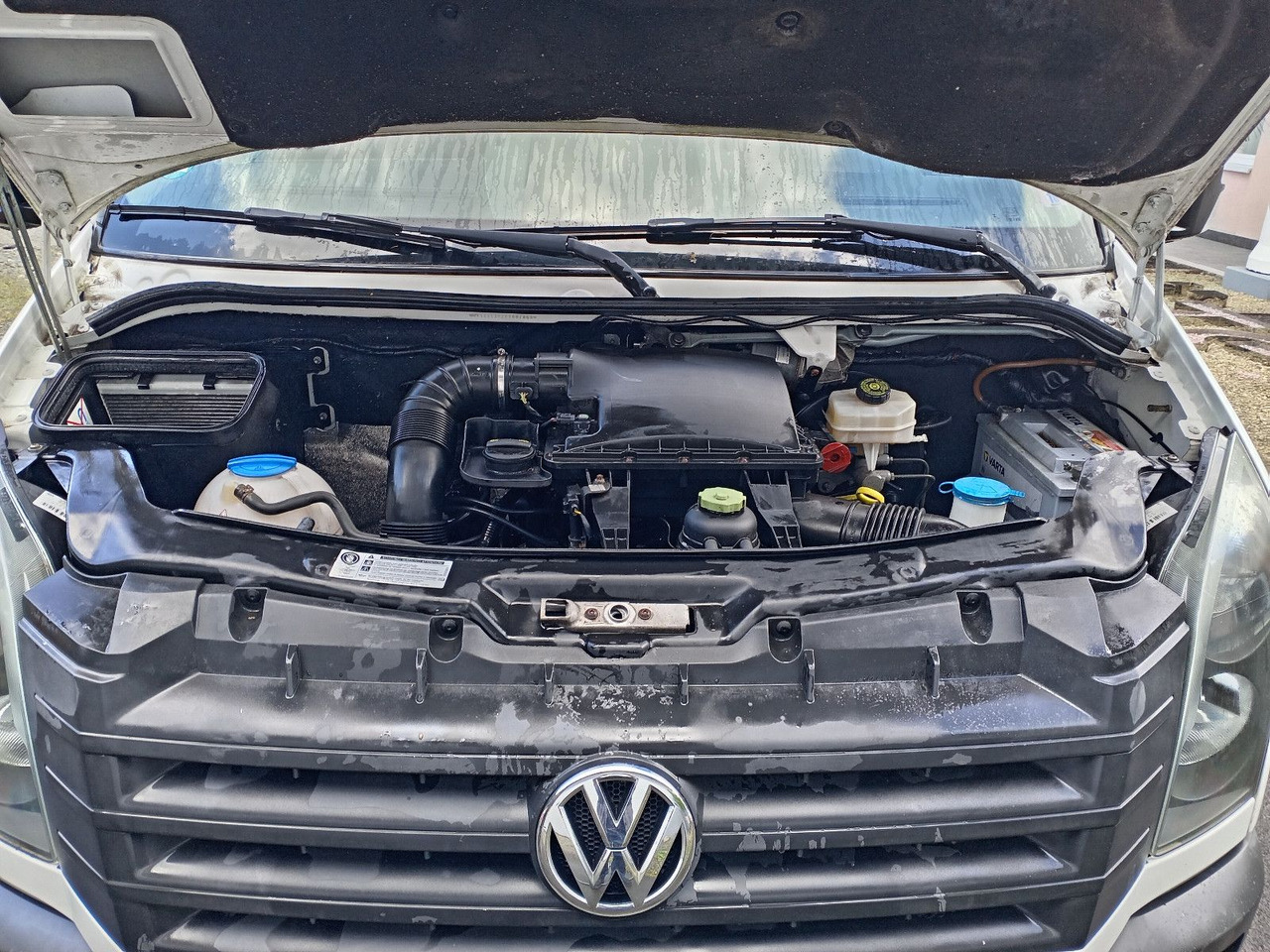 Volkswagen Crafter 50 Koffer 2.0 TDI LR 120 kW Diesel - Furgoneta caja cerrada: foto 5 Volkswagen Crafter 50 Koffer 2.0 TDI LR 120 kW Diesel - Furgoneta caja cerrada: foto 5