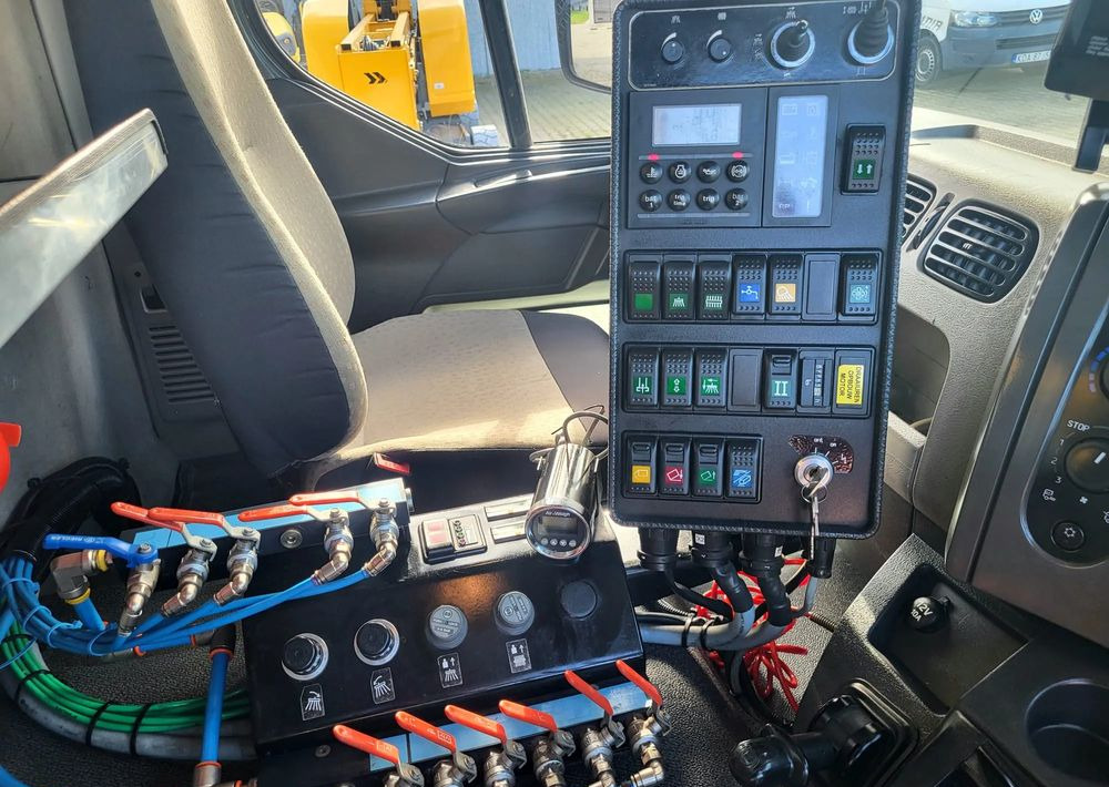 Camión de basura Renault Midlum: foto 12 Camión de basura Renault Midlum: foto 12