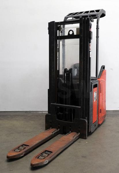 Linde D 14 SP 133 - Apilador: foto 2 Linde D 14 SP 133 - Apilador: foto 2
