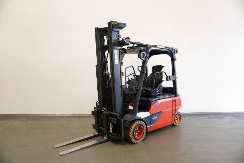 Linde E 20 PL EVO 386-02 - Carretilla elevadora eléctrica: foto 1 Linde E 20 PL EVO 386-02 - Carretilla elevadora eléctrica: foto 1