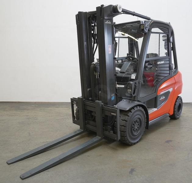 Linde H 30 D 1202 - Carretilla elevadora diésel: foto 1 Linde H 30 D 1202 - Carretilla elevadora diésel: foto 1