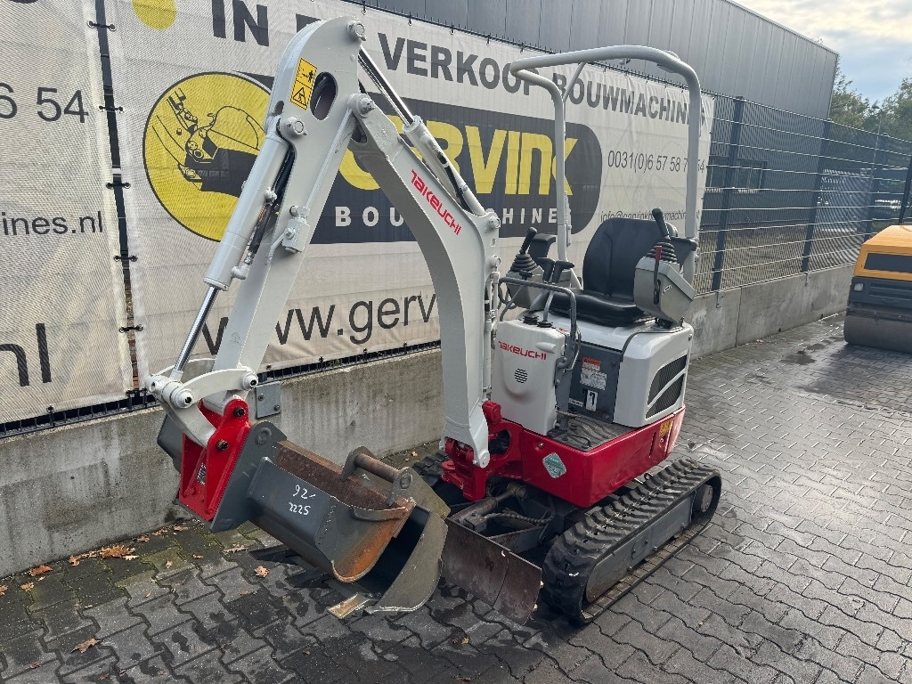 Takeuchi TB 210 - Miniexcavadora: foto 3 Takeuchi TB 210 - Miniexcavadora: foto 3
