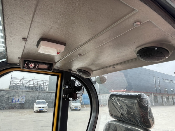 Qingdao Promising CE Telescopic Loader ZL15 - Cargadora de ruedas telescópica: foto 5 Qingdao Promising CE Telescopic Loader ZL15 - Cargadora de ruedas telescópica: foto 5