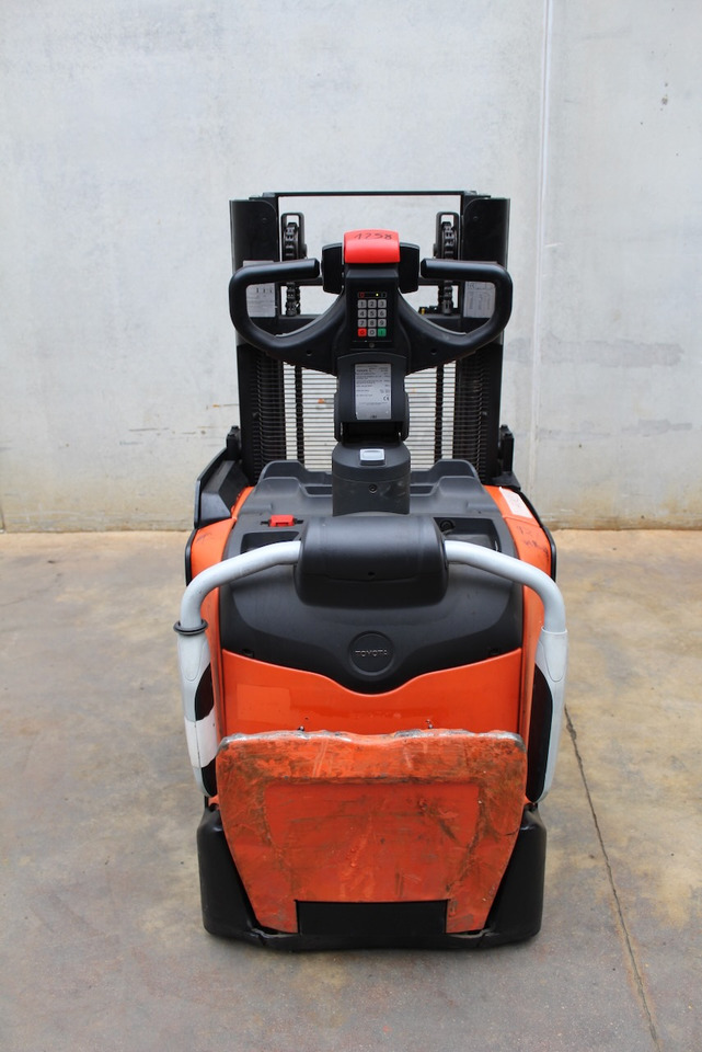 BT SPE 200 DN - Apilador: foto 5 BT SPE 200 DN - Apilador: foto 5