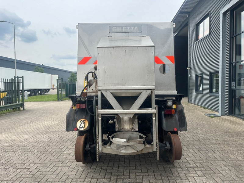 Coche Unimog U1400 Rail: foto 9