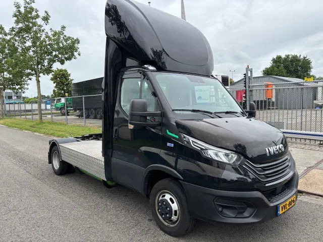 Iveco 35C14G Daily BE trekker 3.0 v.v. CNG gas - Cabeza tractora: foto 3 Iveco 35C14G Daily BE trekker 3.0 v.v. CNG gas - Cabeza tractora: foto 3