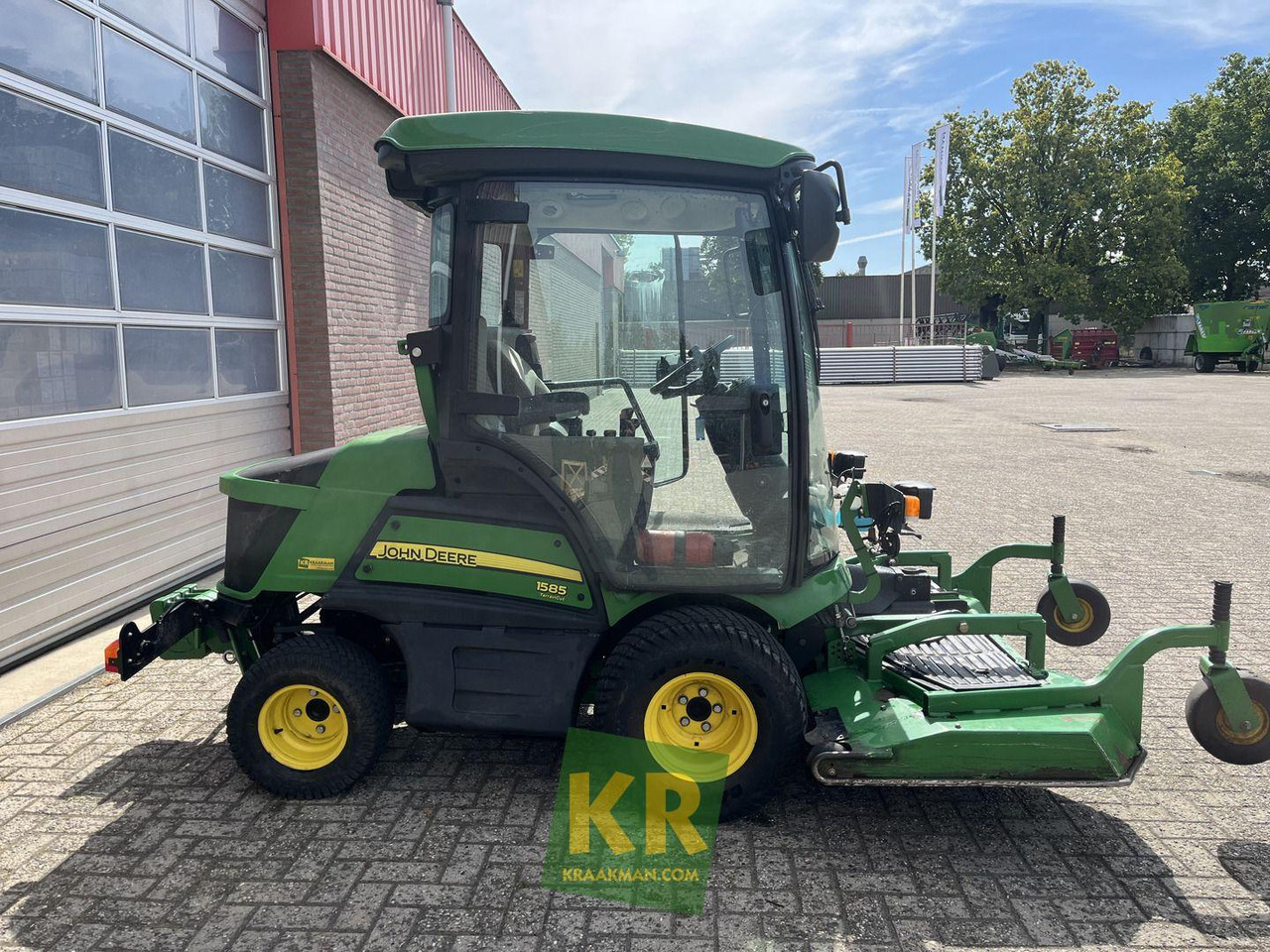 1585 John Deere - Cortacésped: foto 3 1585 John Deere - Cortacésped: foto 3