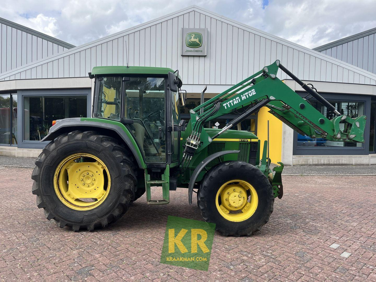 Tractor John Deere 6110: foto 13