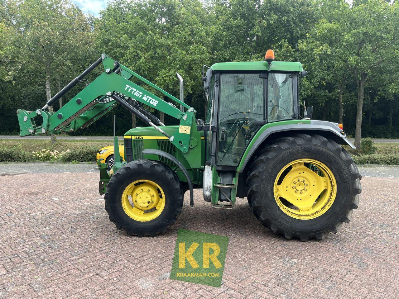 Tractor John Deere 6110: foto 20