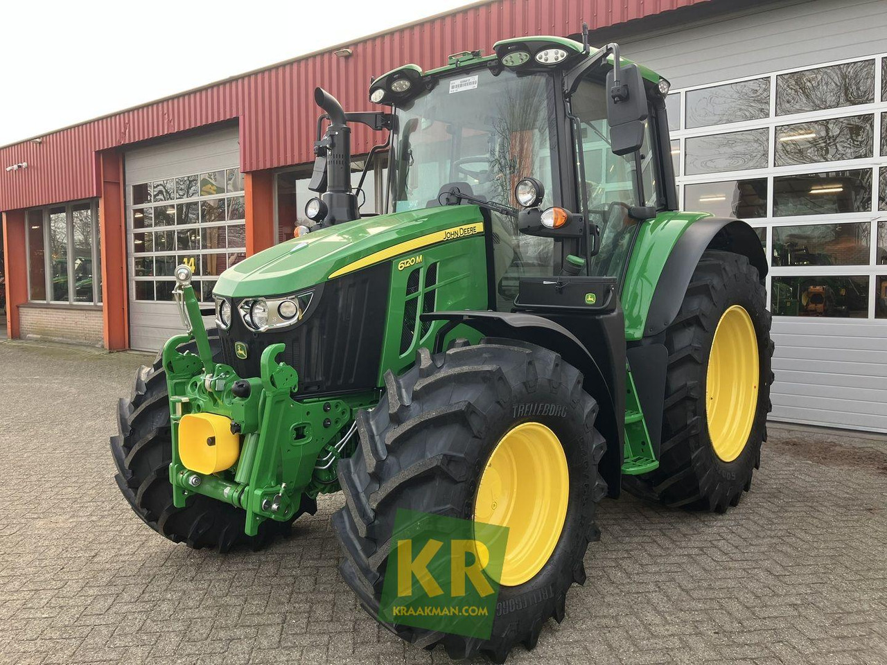 John Deere 6120M - Tractor: foto 1 John Deere 6120M - Tractor: foto 1