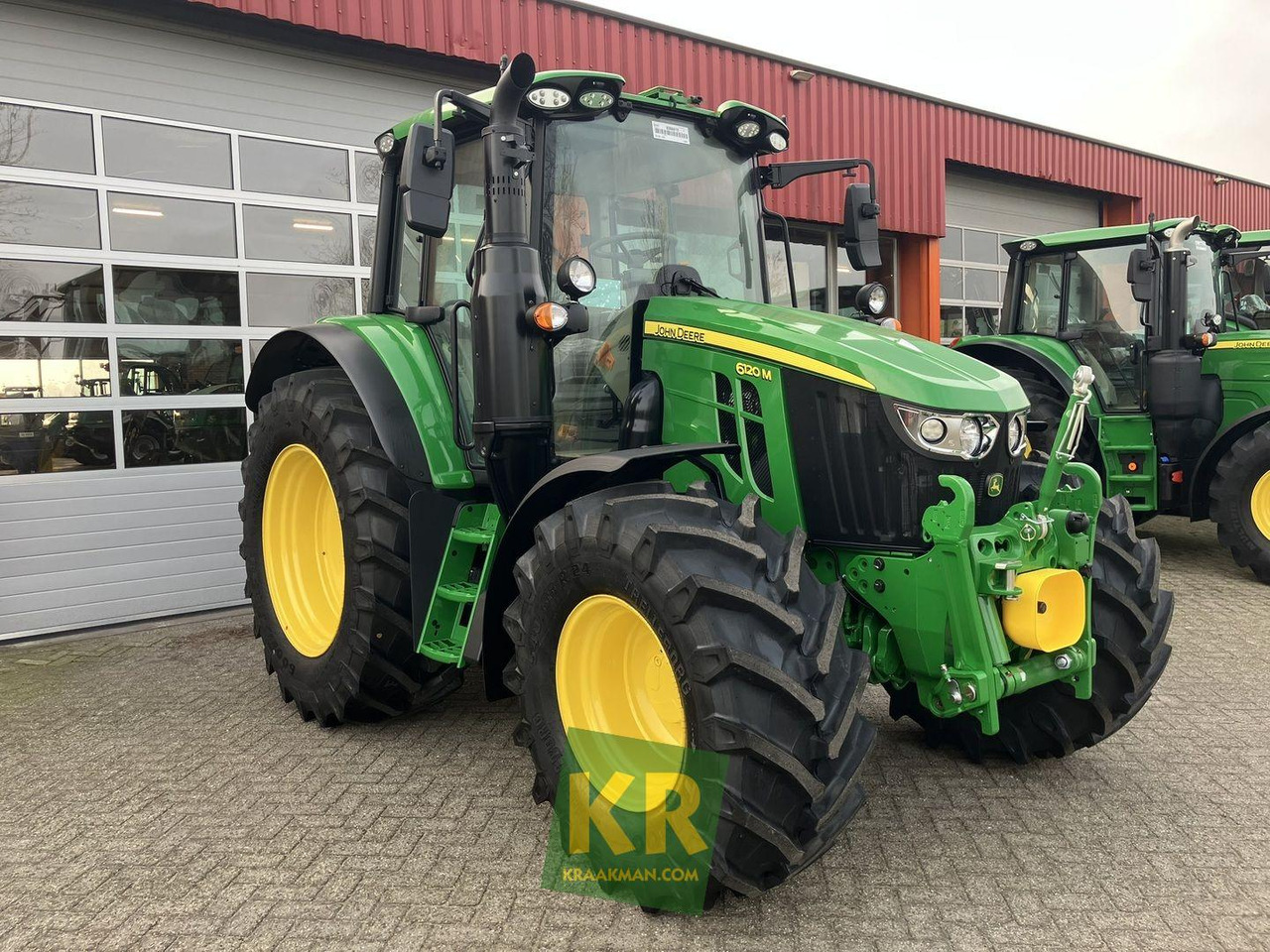 John Deere 6120M - Tractor: foto 2 John Deere 6120M - Tractor: foto 2