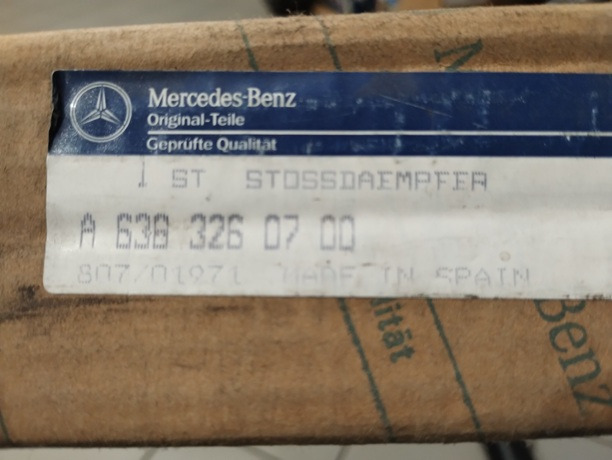 AMORTYZATOR TYLNI 6383260700 MERCEDES VITO V KLASSE 638 96-03 - Amortiguadores para Furgoneta: foto 2 AMORTYZATOR TYLNI 6383260700 MERCEDES VITO V KLASSE 638 96-03 - Amortiguadores para Furgoneta: foto 2