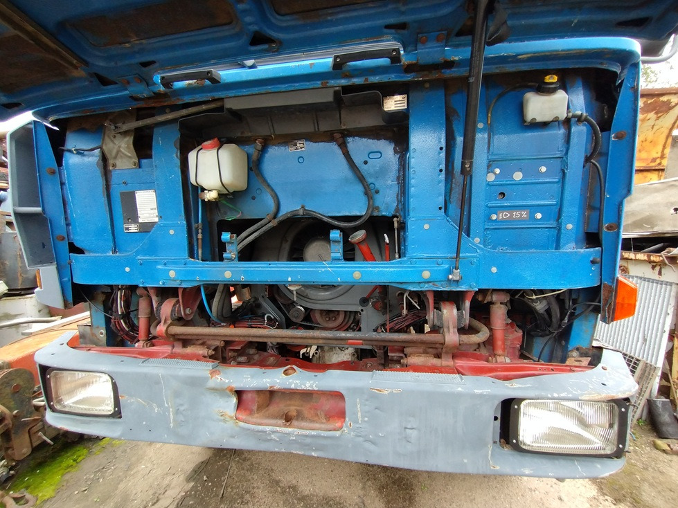 IVECO Magirus 170-25 AHW 4x4 - Camión volquete: foto 4 IVECO Magirus 170-25 AHW 4x4 - Camión volquete: foto 4