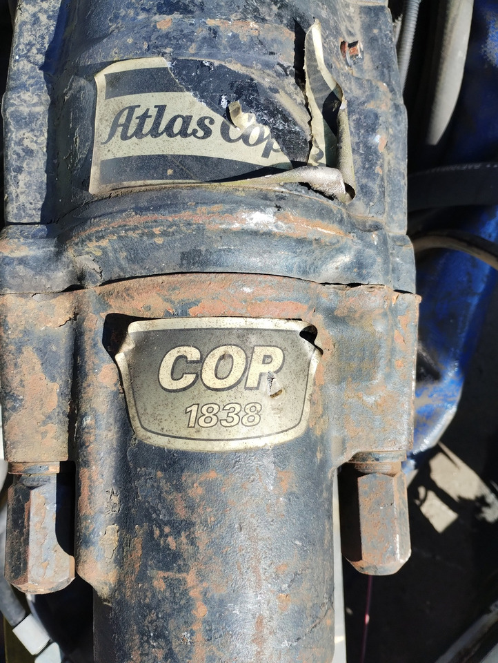 Perforadora WIERTNICA ATLAS COPCO COP 1838  DRILLING MACHINE: foto 7