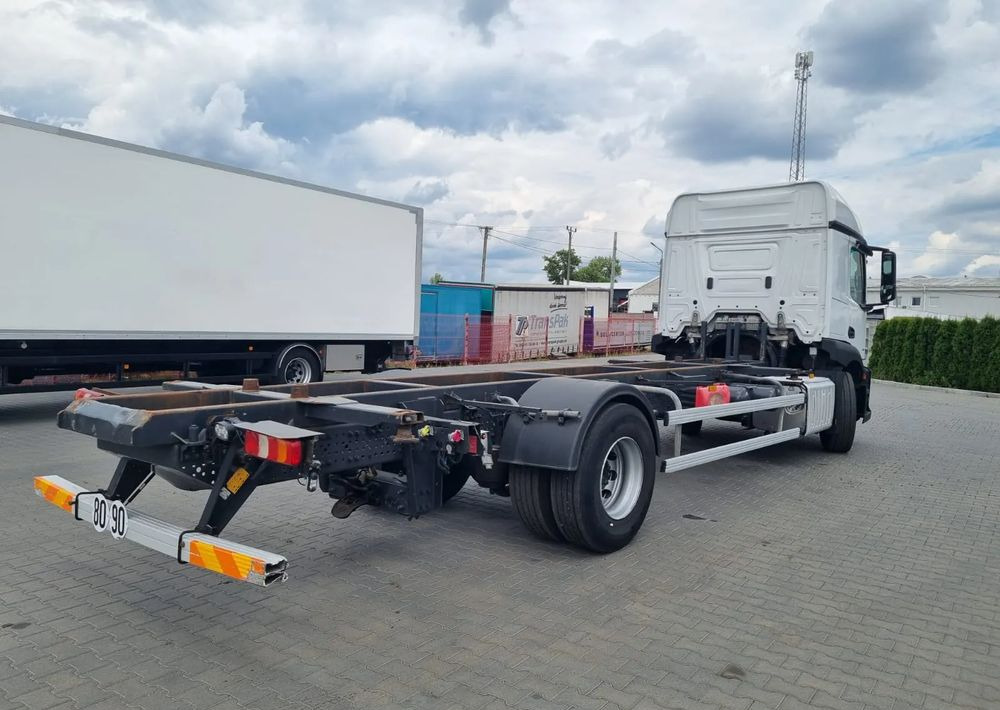 Mercedes-Benz Actros 1836 - Camión lona: foto 3 Mercedes-Benz Actros 1836 - Camión lona: foto 3