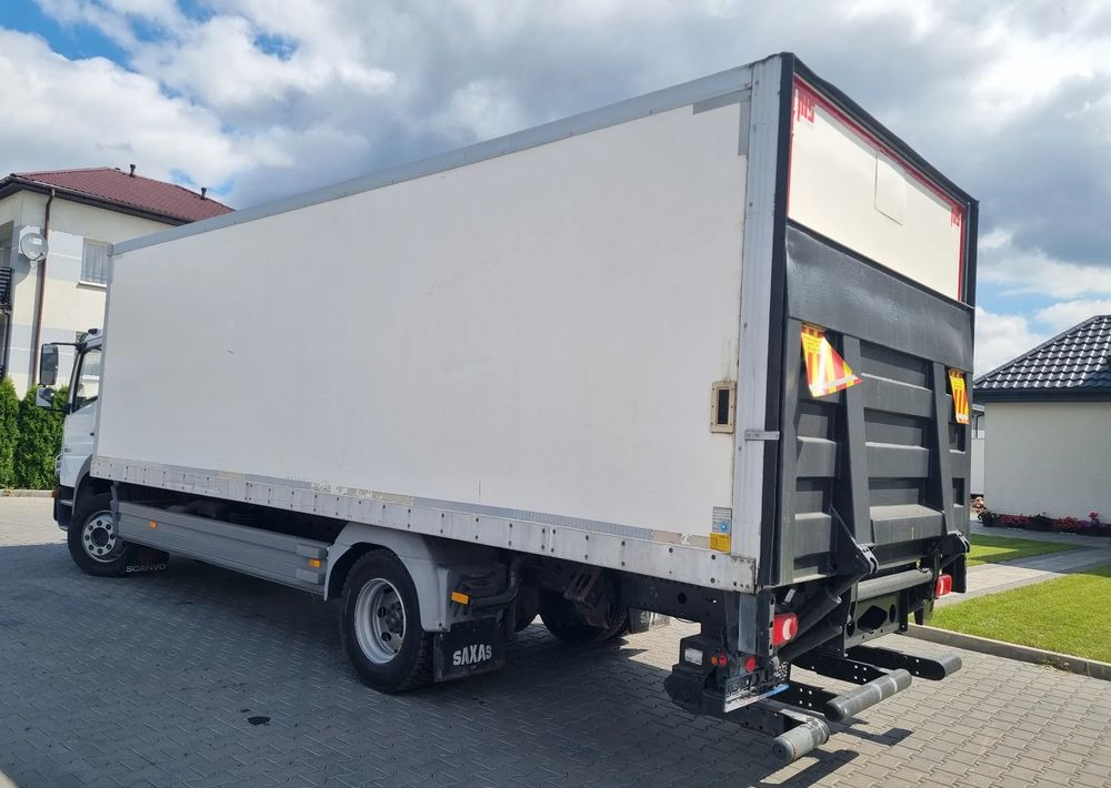 Mercedes-Benz Atego 1224 - Camión frigorífico: foto 4 Mercedes-Benz Atego 1224 - Camión frigorífico: foto 4