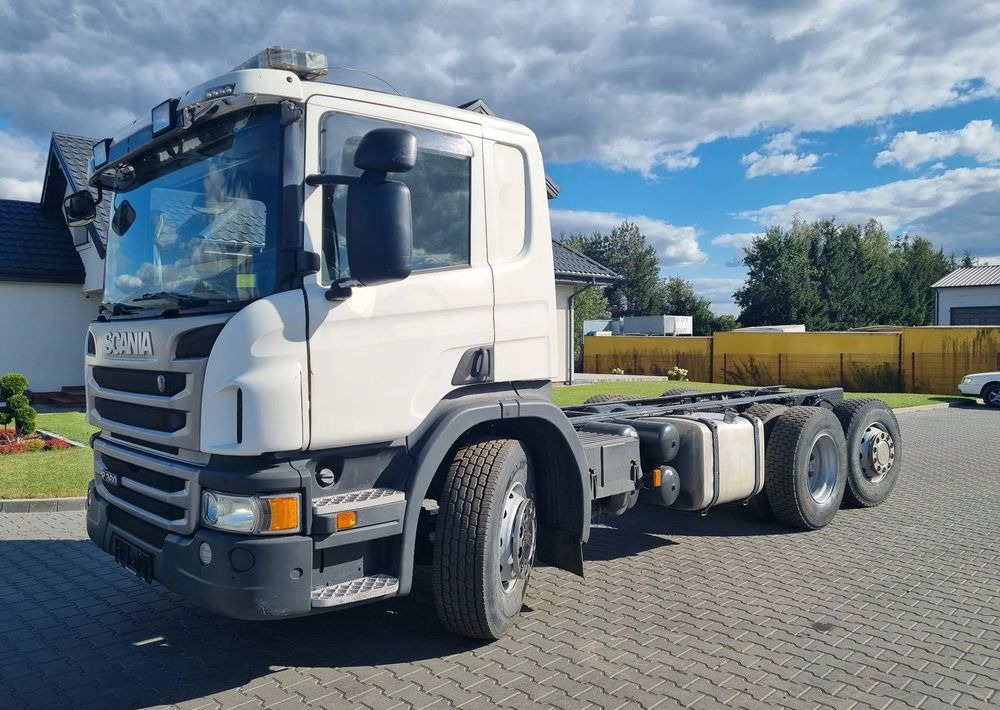 Scania P360 - Camión chasis: foto 1 Scania P360 - Camión chasis: foto 1