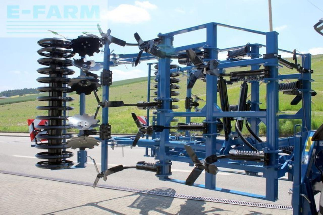 AGRO-TOM profi line beta 2 - schwergrubber / grubber 4m - Cultivador: foto 2 AGRO-TOM profi line beta 2 - schwergrubber / grubber 4m - Cultivador: foto 2