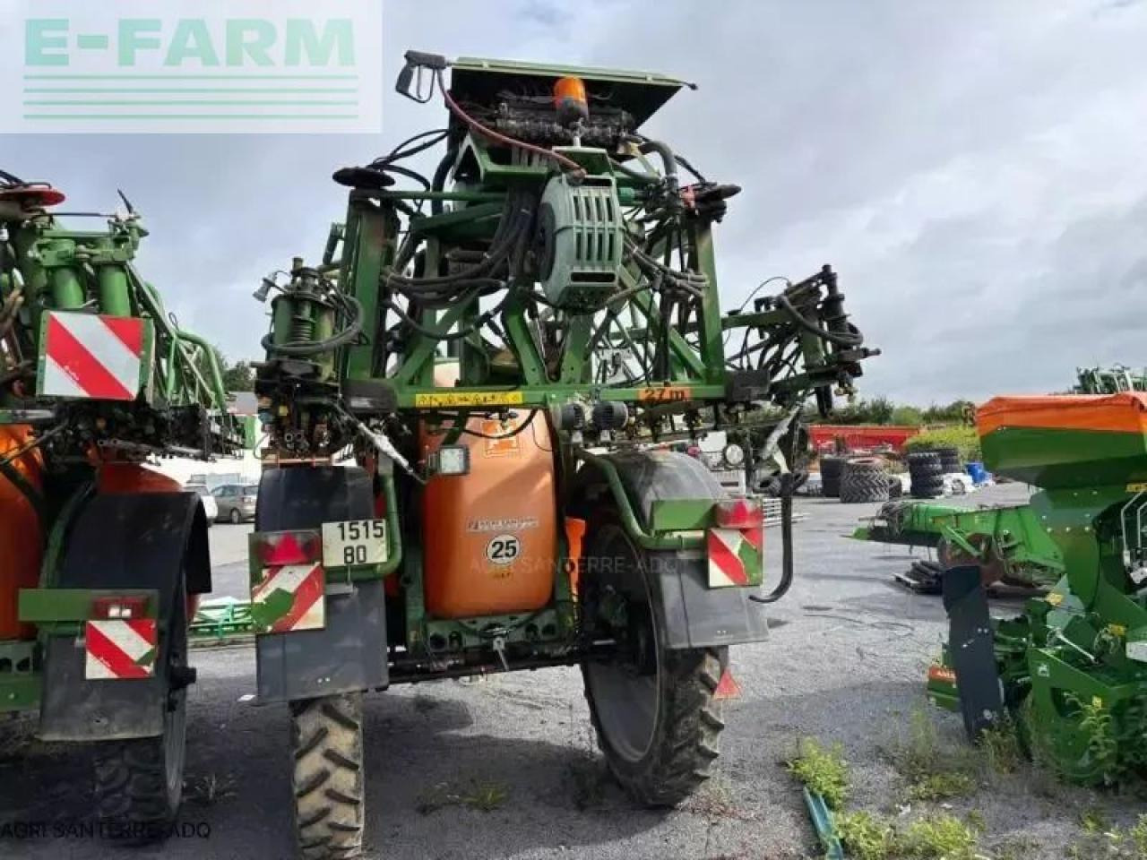 Amazone ux 3200 - Pulverizador arrastrado: foto 5 Amazone ux 3200 - Pulverizador arrastrado: foto 5