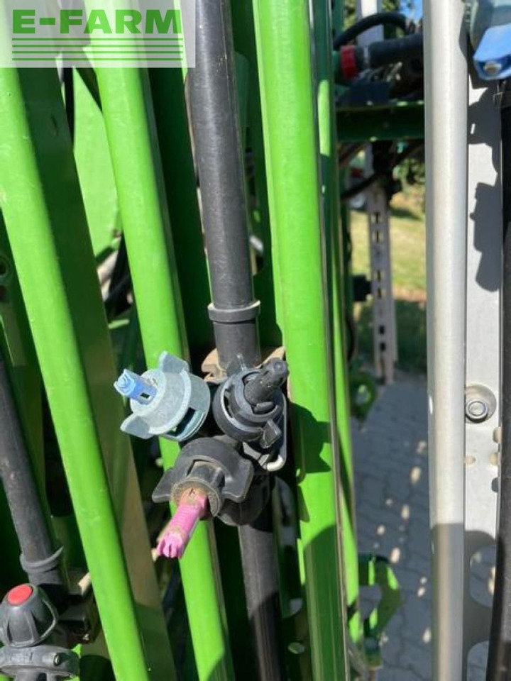 Pulverizador arrastrado Amazone ux 4200 special: foto 7 Pulverizador arrastrado Amazone ux 4200 special: foto 7