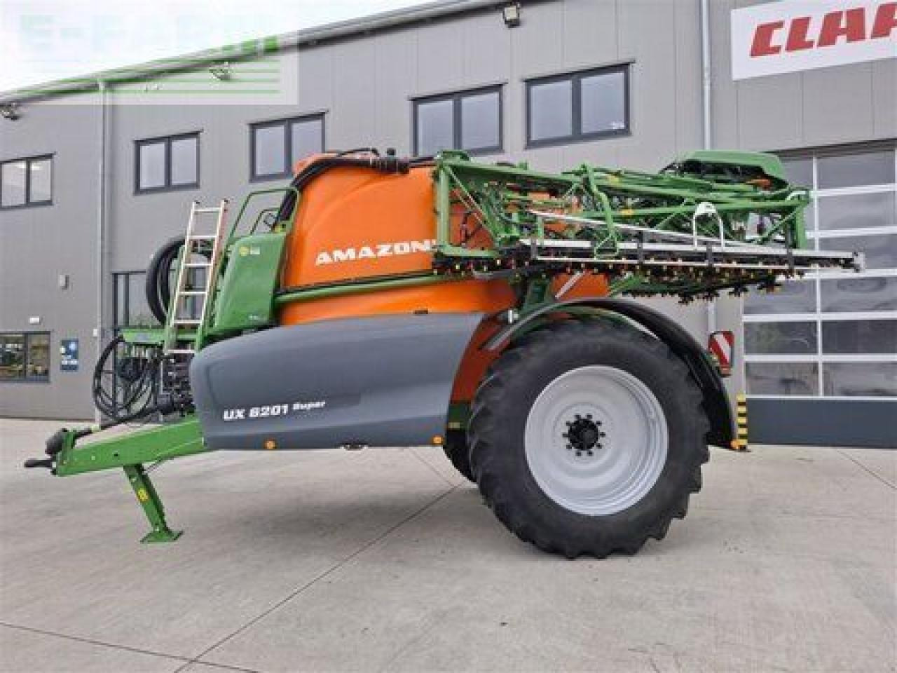 Amazone ux 6201 super - Pulverizador arrastrado: foto 3 Amazone ux 6201 super - Pulverizador arrastrado: foto 3