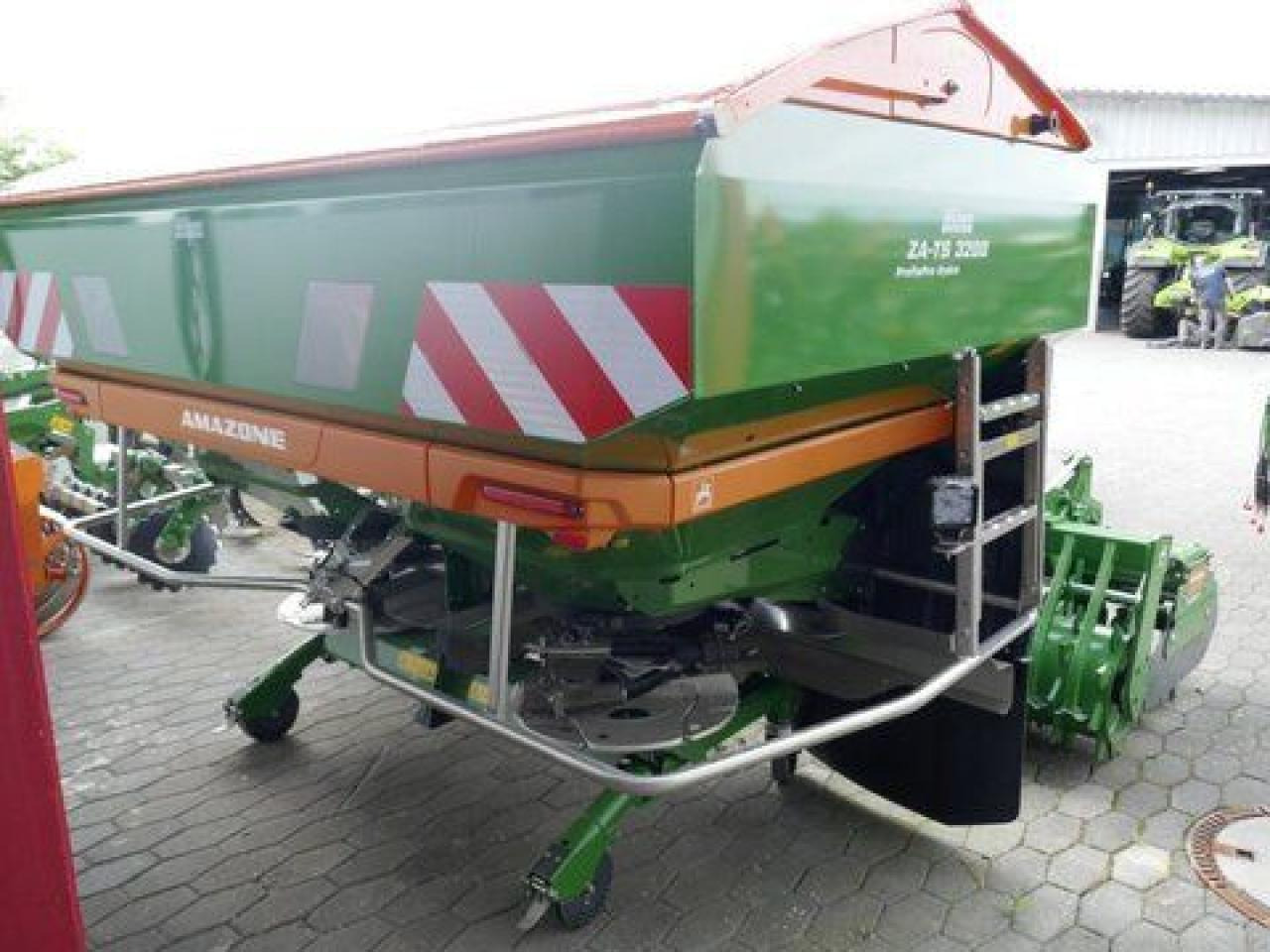 Amazone za-ts profis hydro 3200 - abgelagert top ausstat - Esparcidor de fertilizantes: foto 3 Amazone za-ts profis hydro 3200 - abgelagert top ausstat - Esparcidor de fertilizantes: foto 3