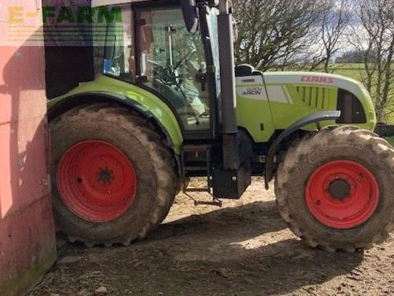 CLAAS ARION 620 - Tractor: foto 2 CLAAS ARION 620 - Tractor: foto 2