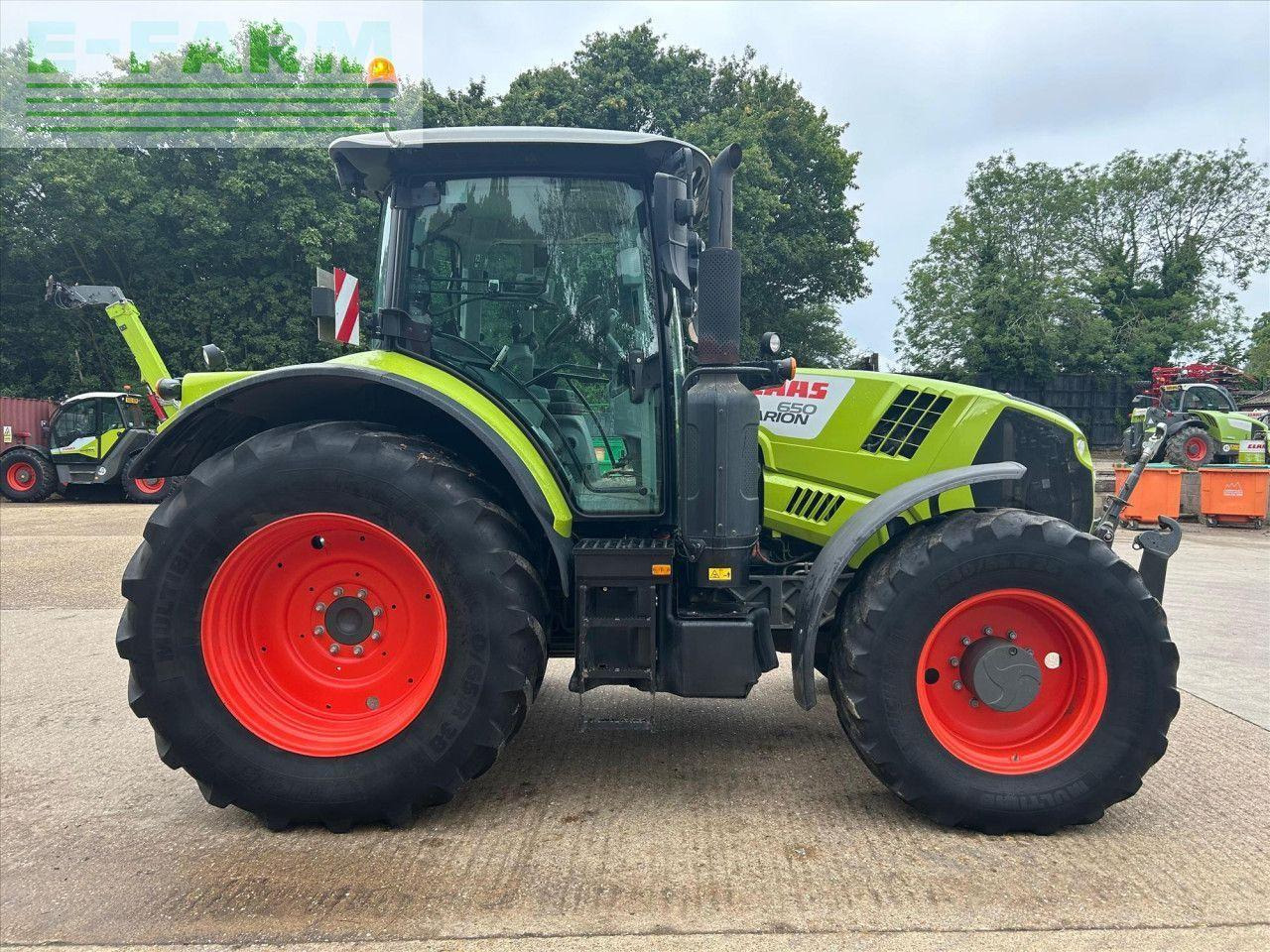 CLAAS ARION 640 CEBIS CEBIS - Tractor: foto 4 CLAAS ARION 640 CEBIS CEBIS - Tractor: foto 4
