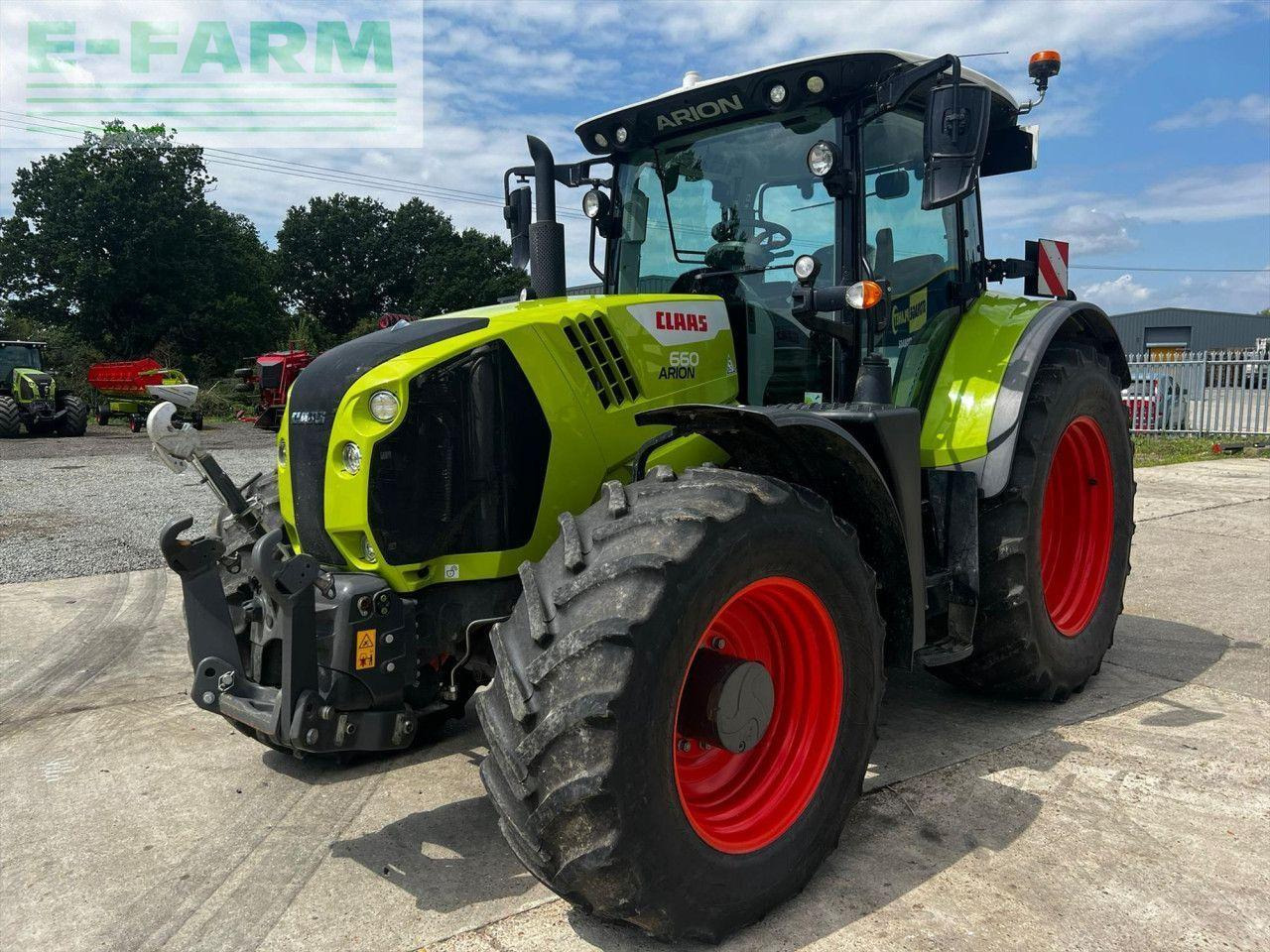 CLAAS ARION 660 CMATIC CIS+ CMATIC CIS+ - Tractor: foto 1 CLAAS ARION 660 CMATIC CIS+ CMATIC CIS+ - Tractor: foto 1