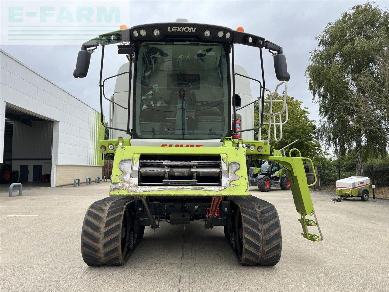 CLAAS LEXION 760TT - Cosechadora de granos: foto 2 CLAAS LEXION 760TT - Cosechadora de granos: foto 2