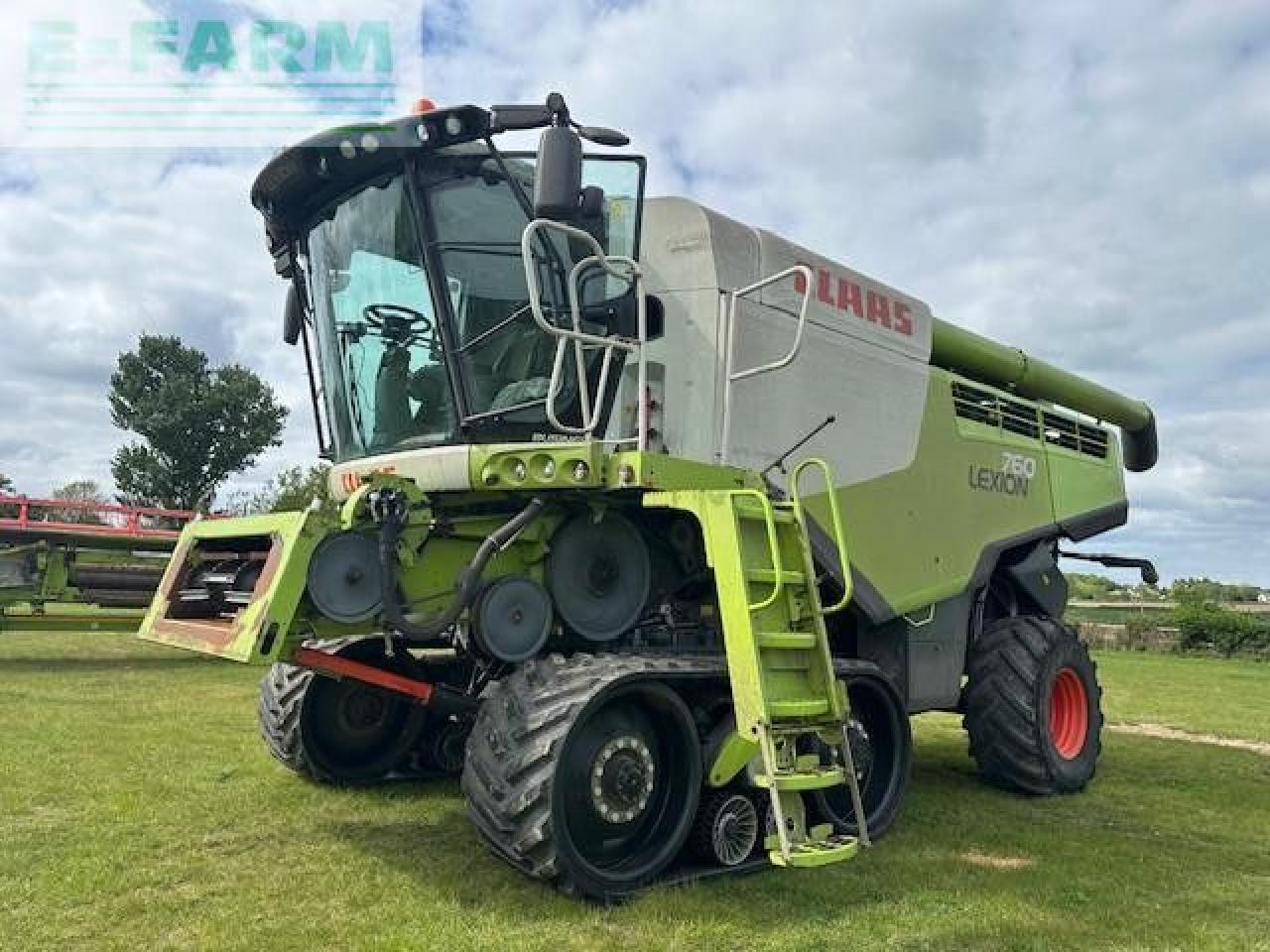 CLAAS USED LEXION 760 TT - Cosechadora de granos: foto 1 CLAAS USED LEXION 760 TT - Cosechadora de granos: foto 1