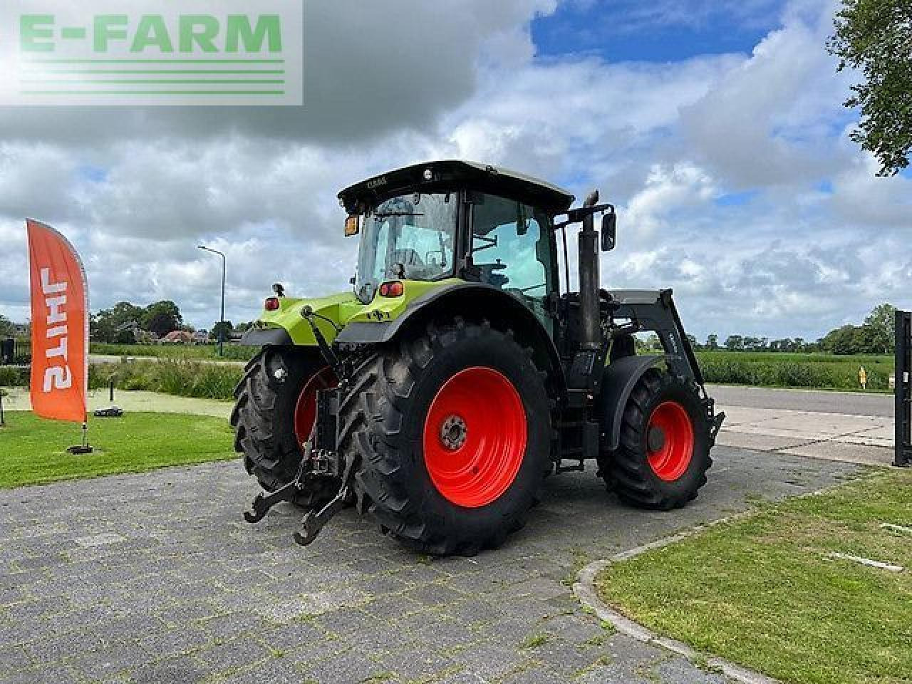 CLAAS arion 530 cis CIS - Tractor: foto 2 CLAAS arion 530 cis CIS - Tractor: foto 2