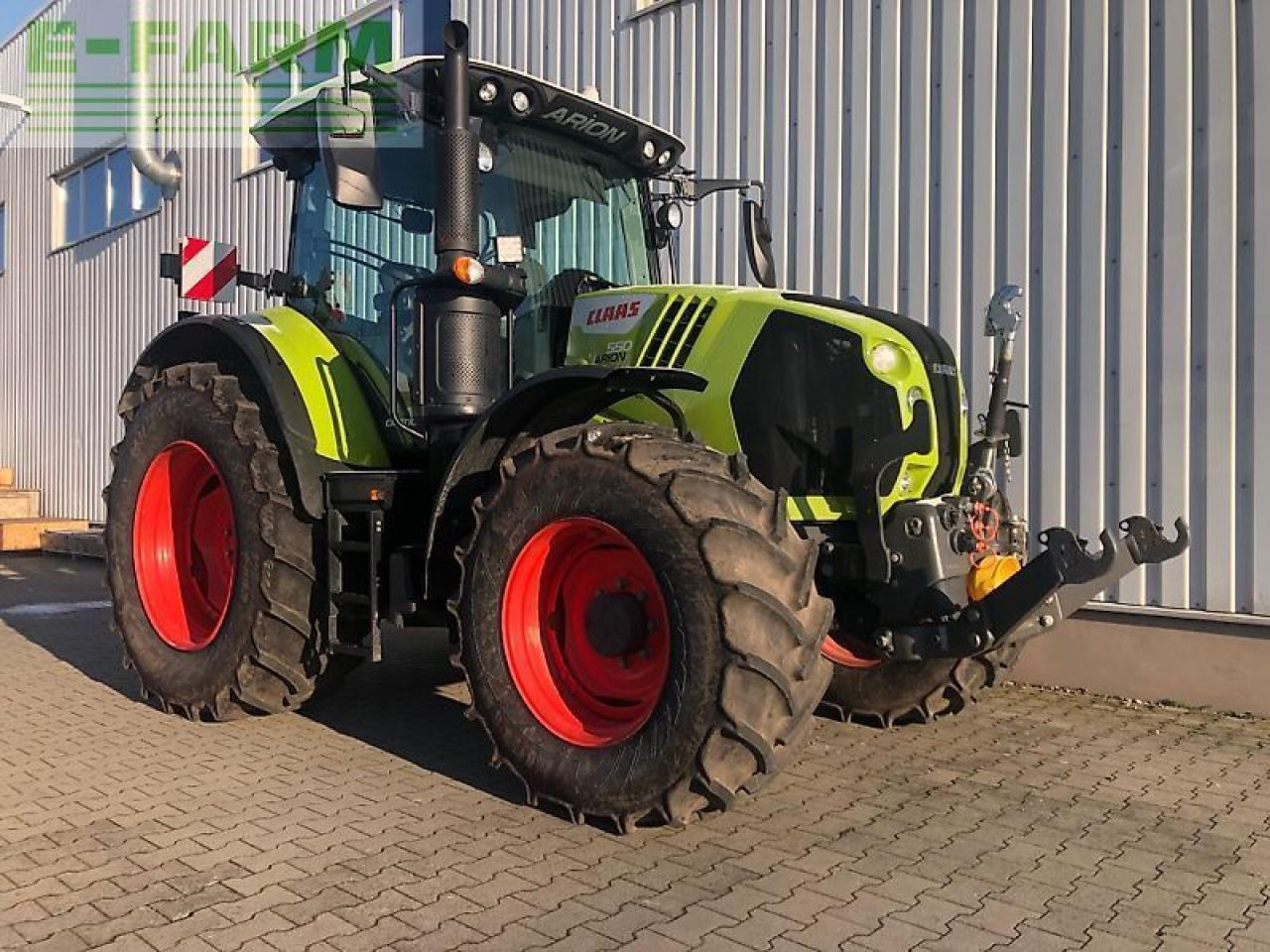 CLAAS arion 550 cm cis+ CIS - Tractor: foto 1 CLAAS arion 550 cm cis+ CIS - Tractor: foto 1