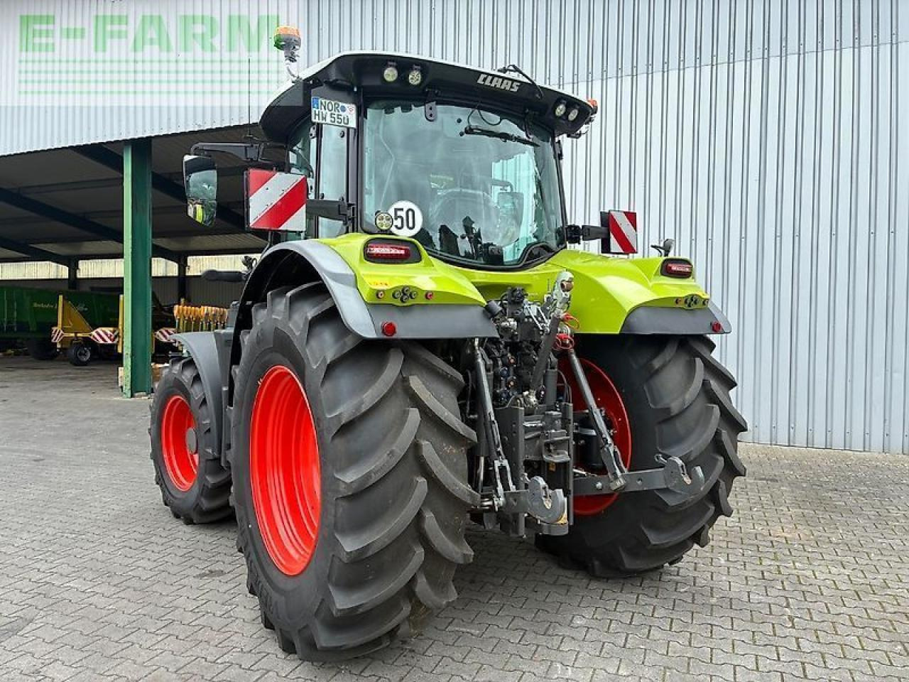 CLAAS arion 550 cmatic - Tractor: foto 2 CLAAS arion 550 cmatic - Tractor: foto 2