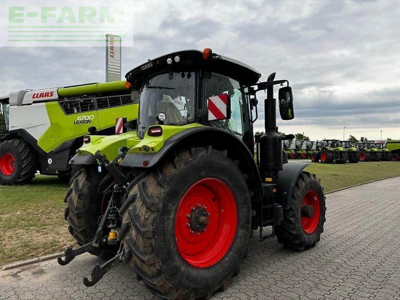 Tractor CLAAS arion 550 cmatic CMATIC: foto 6