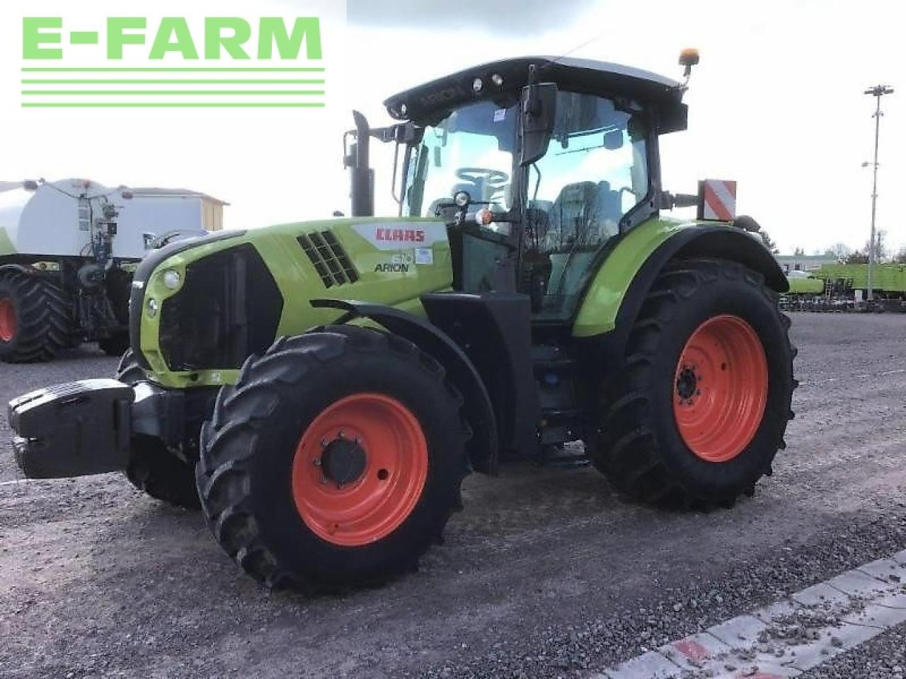 CLAAS arion 610 hexashift - Tractor: foto 1 CLAAS arion 610 hexashift - Tractor: foto 1