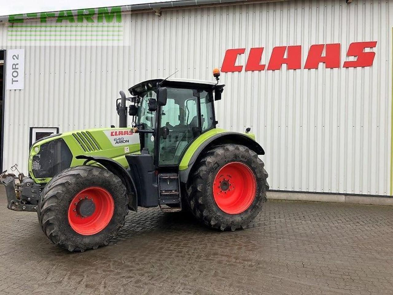 CLAAS arion 640 hexashift - Tractor: foto 1 CLAAS arion 640 hexashift - Tractor: foto 1