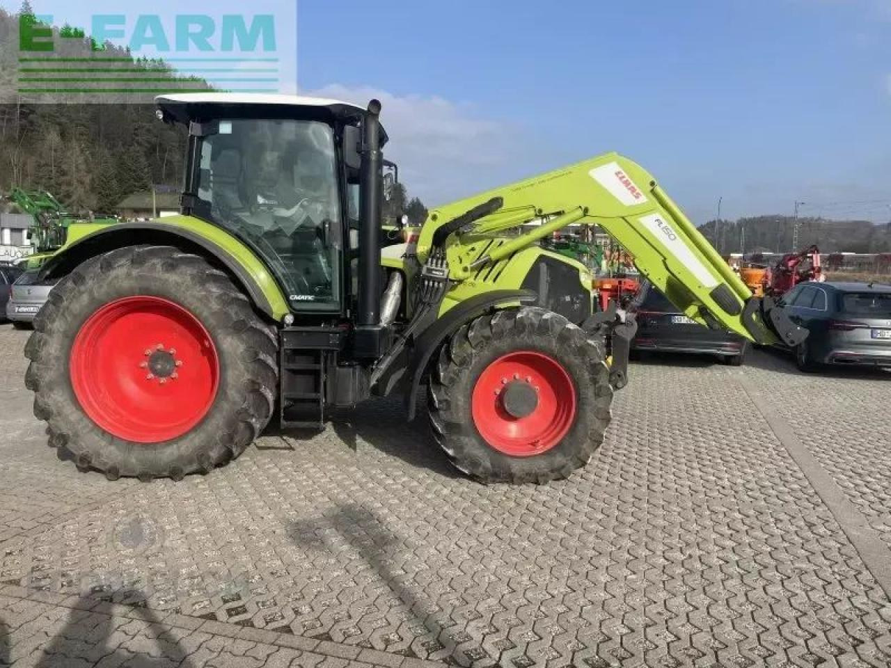 CLAAS arion 650 c-matic cebis CMATIC CEBIS - Tractor: foto 2 CLAAS arion 650 c-matic cebis CMATIC CEBIS - Tractor: foto 2