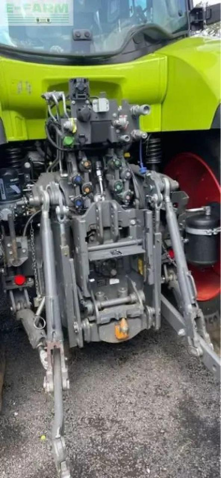 CLAAS arion 660 cmatic cis+ CMATIC CIS+ - Tractor: foto 5 CLAAS arion 660 cmatic cis+ CMATIC CIS+ - Tractor: foto 5