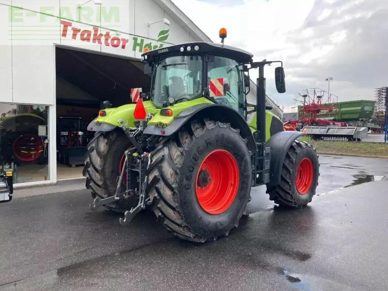 CLAAS axion 830 cis+ - Tractor: foto 4 CLAAS axion 830 cis+ - Tractor: foto 4
