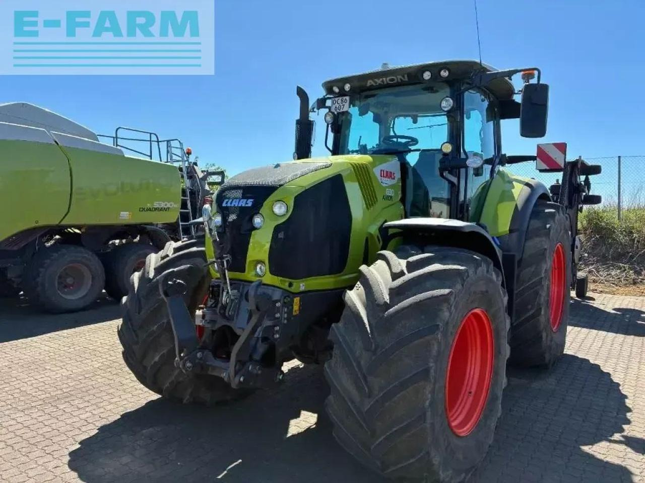 CLAAS axion 830 cmatic CMATIC - Tractor: foto 1 CLAAS axion 830 cmatic CMATIC - Tractor: foto 1