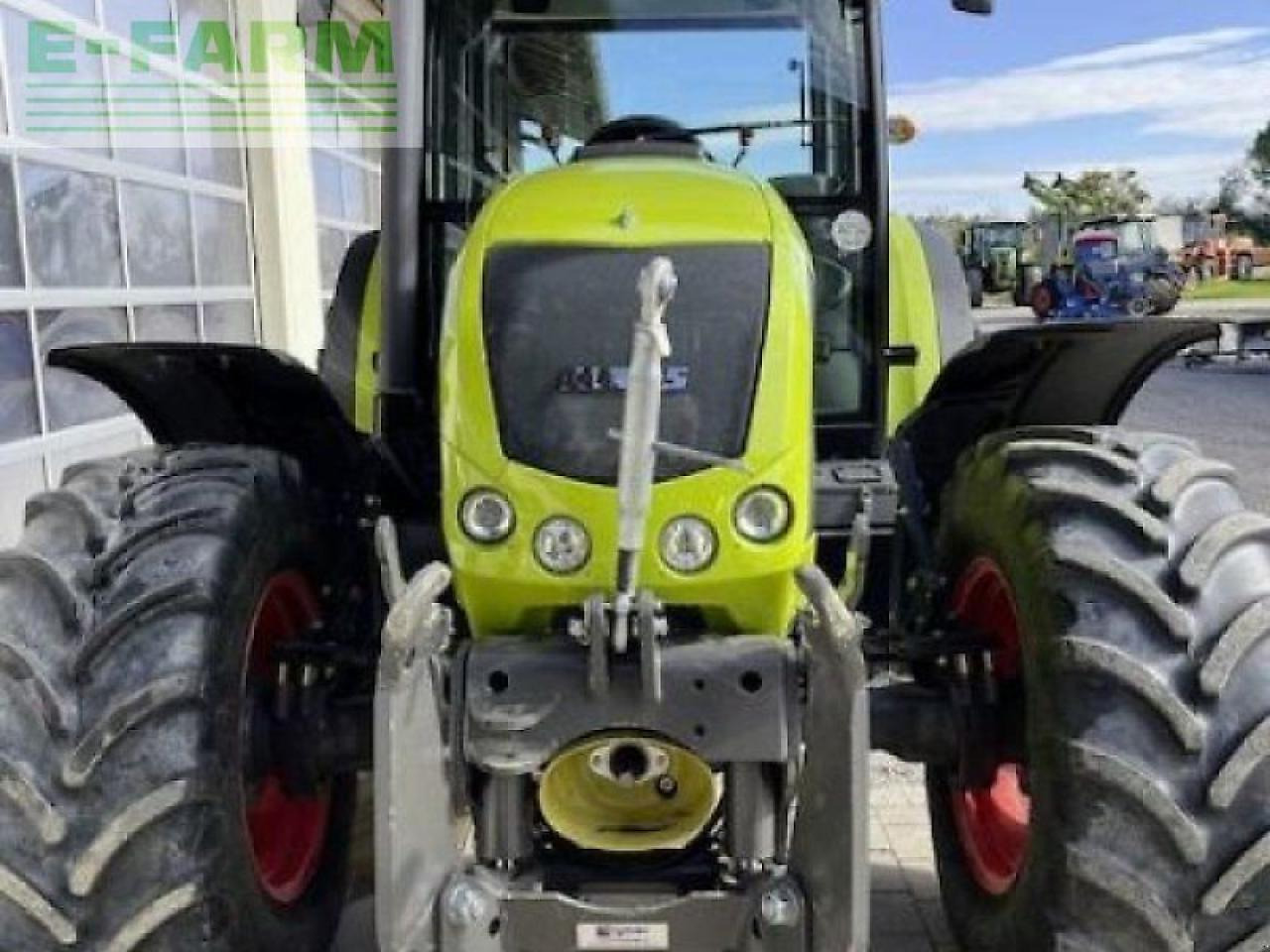 CLAAS axos 310 c C - Tractor: foto 4 CLAAS axos 310 c C - Tractor: foto 4