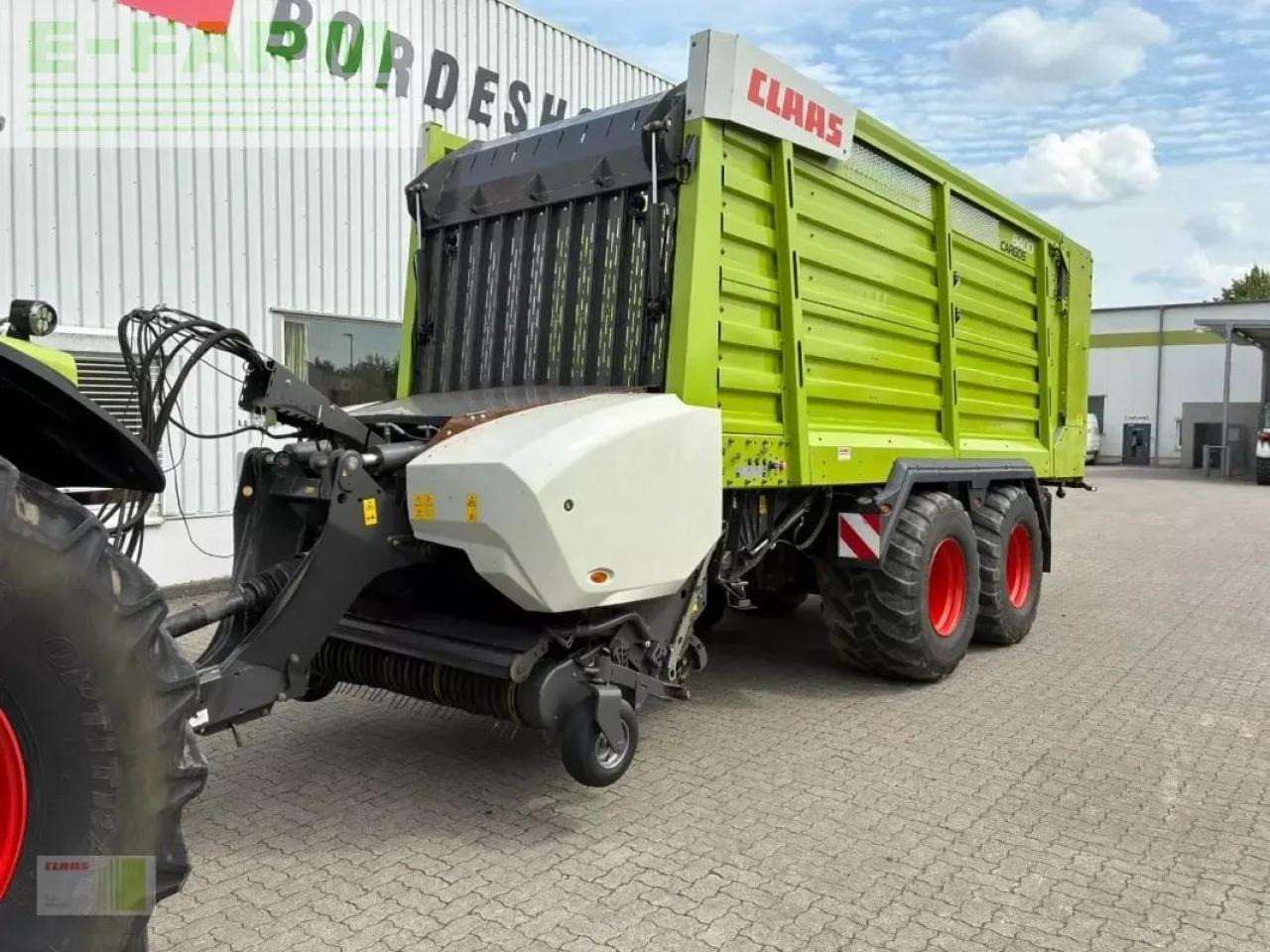 CLAAS cargos 8400 - Remolque autocargador: foto 3 CLAAS cargos 8400 - Remolque autocargador: foto 3