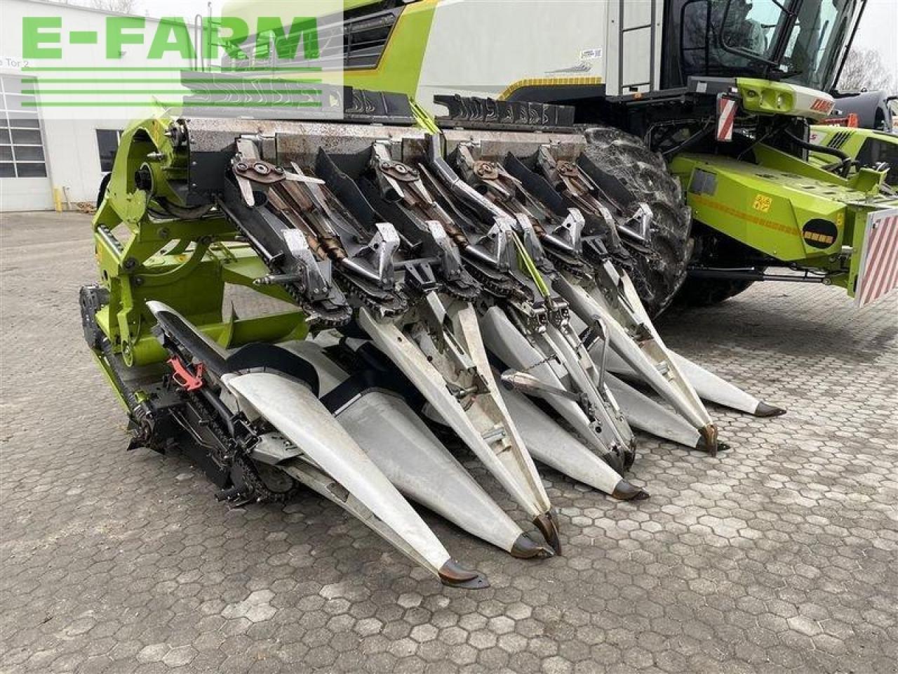 CLAAS corio 875 fc conspeed - Cabezal de maíz: foto 1 CLAAS corio 875 fc conspeed - Cabezal de maíz: foto 1