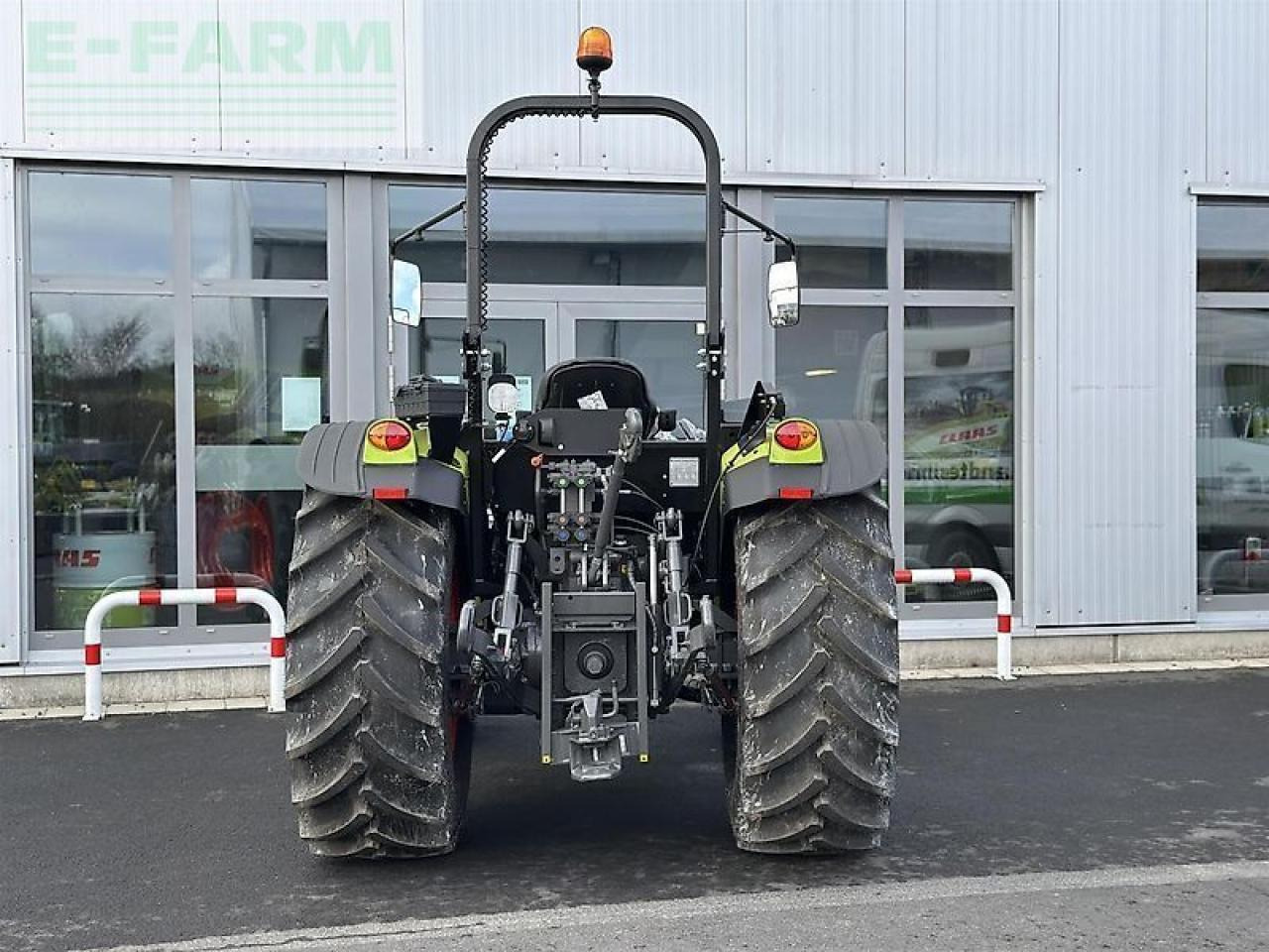 CLAAS elios 210 plattform - Tractor: foto 3 CLAAS elios 210 plattform - Tractor: foto 3