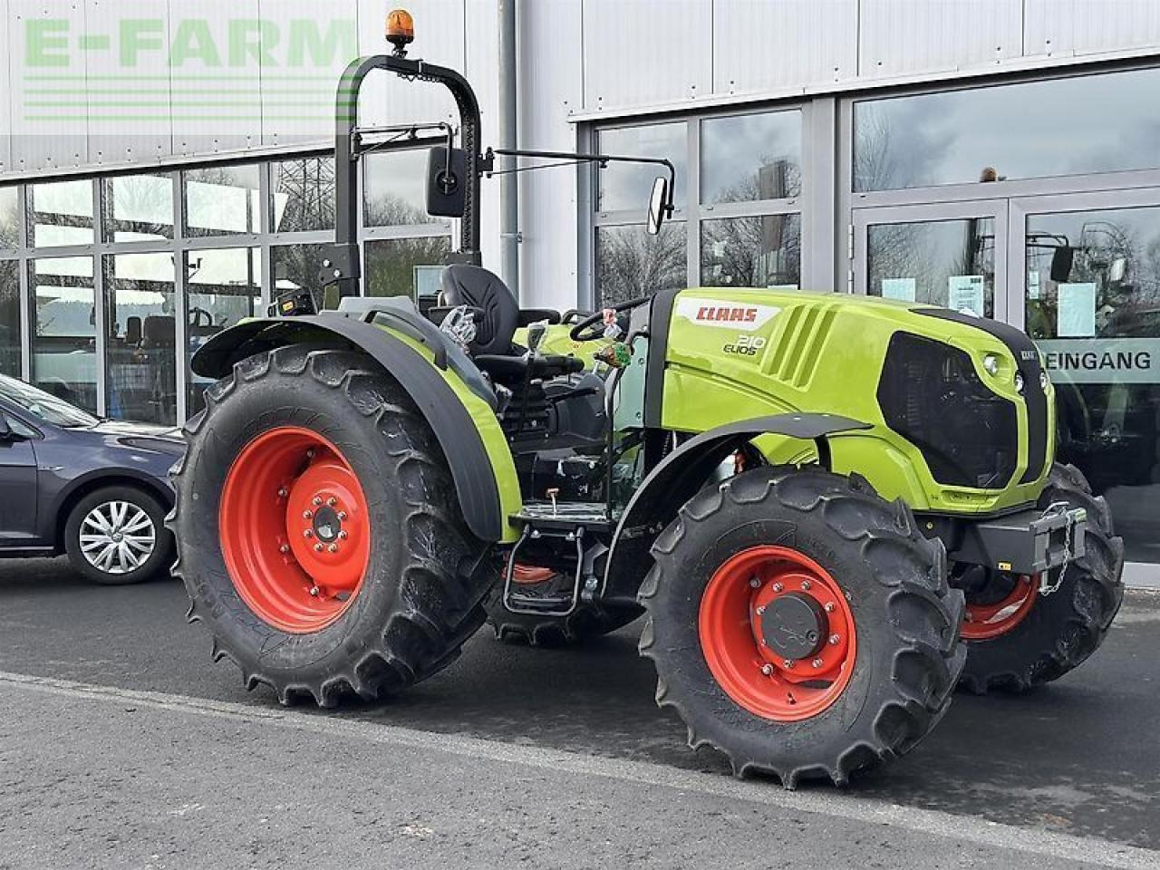 CLAAS elios 210 plattform - Tractor: foto 2 CLAAS elios 210 plattform - Tractor: foto 2