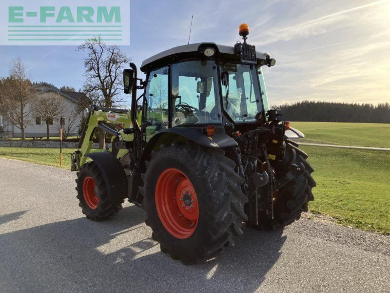 CLAAS elios 320 - Tractor: foto 3 CLAAS elios 320 - Tractor: foto 3